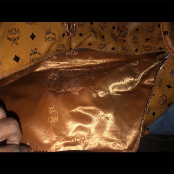 mcm bag - Picture 3 of 5